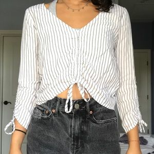 Cute long sleeve blouse👀